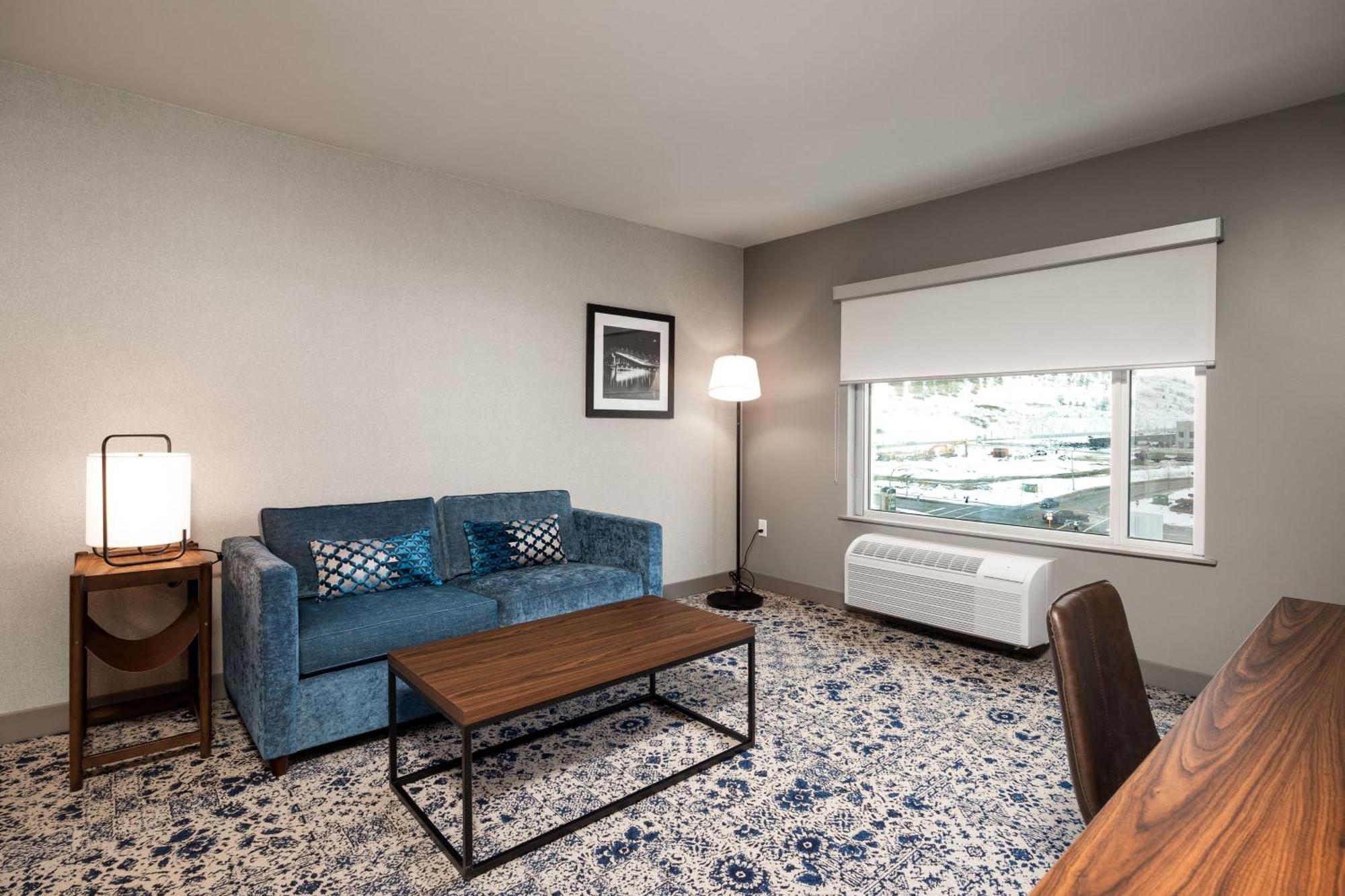 Four Points By Sheraton Kelowna Airport Exterior foto