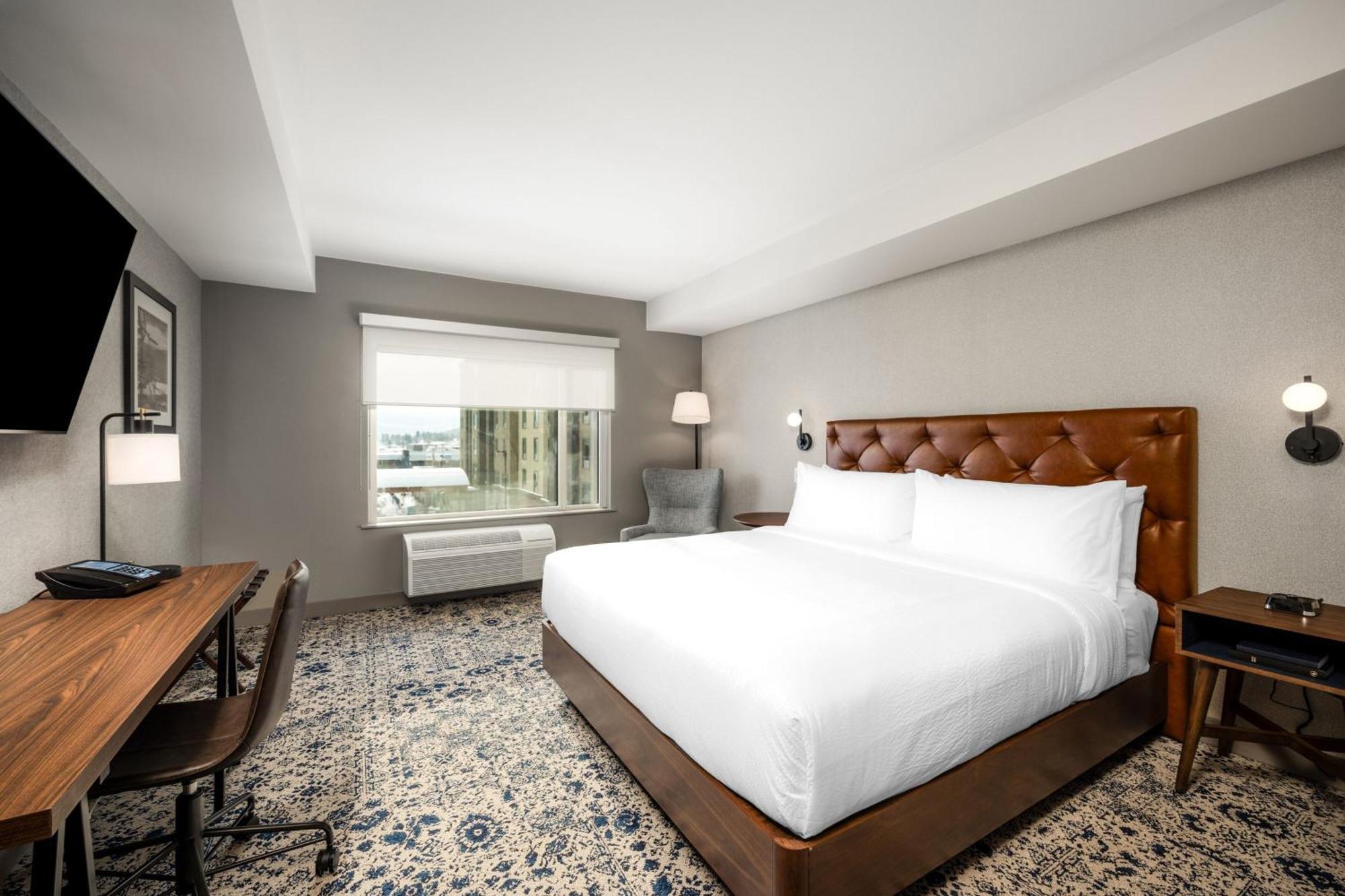 Four Points By Sheraton Kelowna Airport Exterior foto